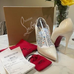 Christian Louboutins Hot Chick Bianco 100mm heels